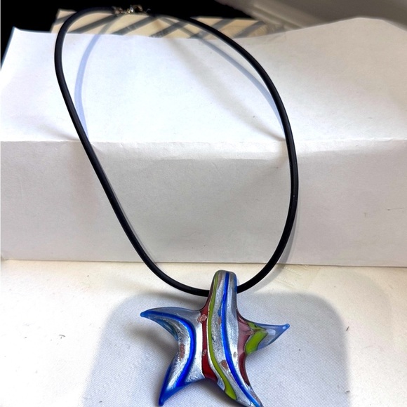 ๐ Vintage Murano Glass Starfish Pendant โ Handmade Italian Art Glass Magic! ๐ - Picture 4 of 16
